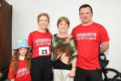 Rosie and Yvonne Lee, Ita Courtney and Vincent Lee, Caherlistrane at the Castlehackett 8k.